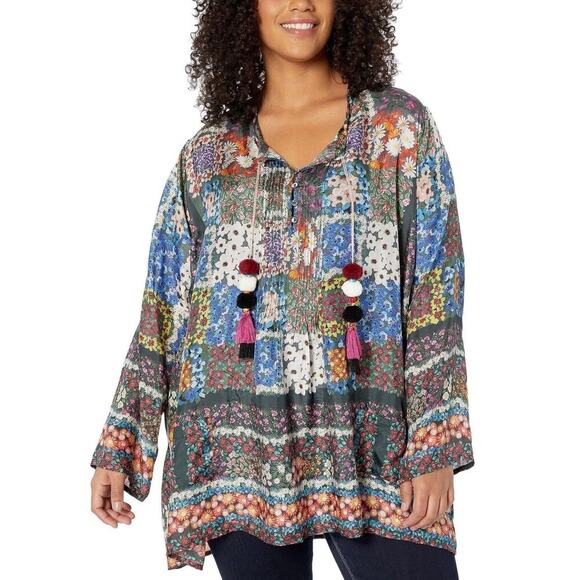 Johnny Was NWOT Daisy Floral Long Sleeve Top With Pompom Tassels Silk Size Small - Picture 2 of 15